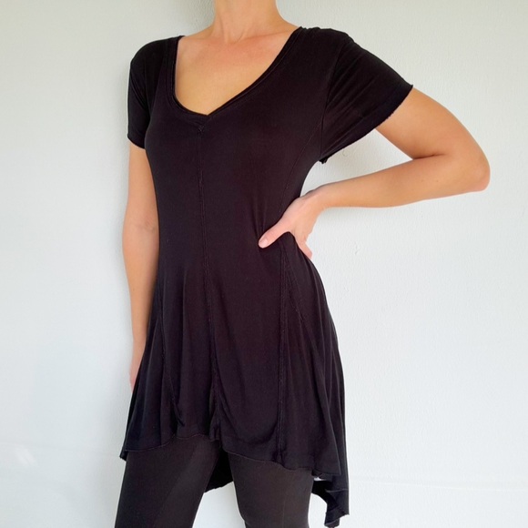 Cable & Gauge black v-neck asymmetrical handkerchief hem long tunic tee size XL - Picture 1 of 14